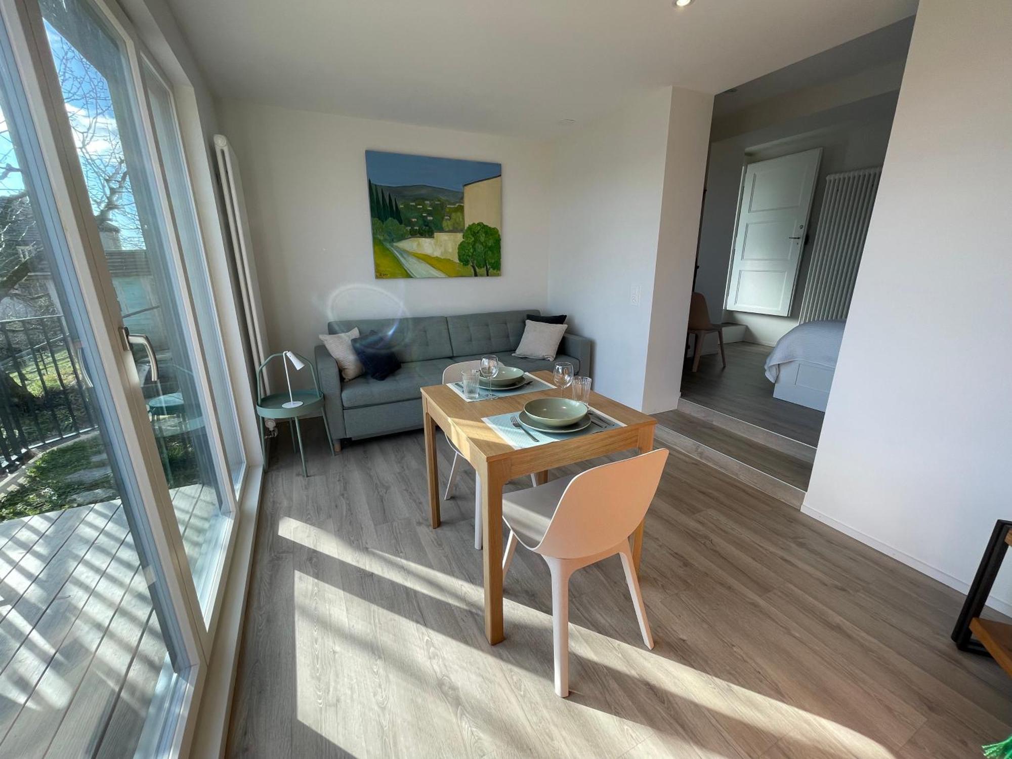 Mail 62 Appartement Neuchâtel Buitenkant foto